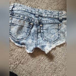Size 3 shorts